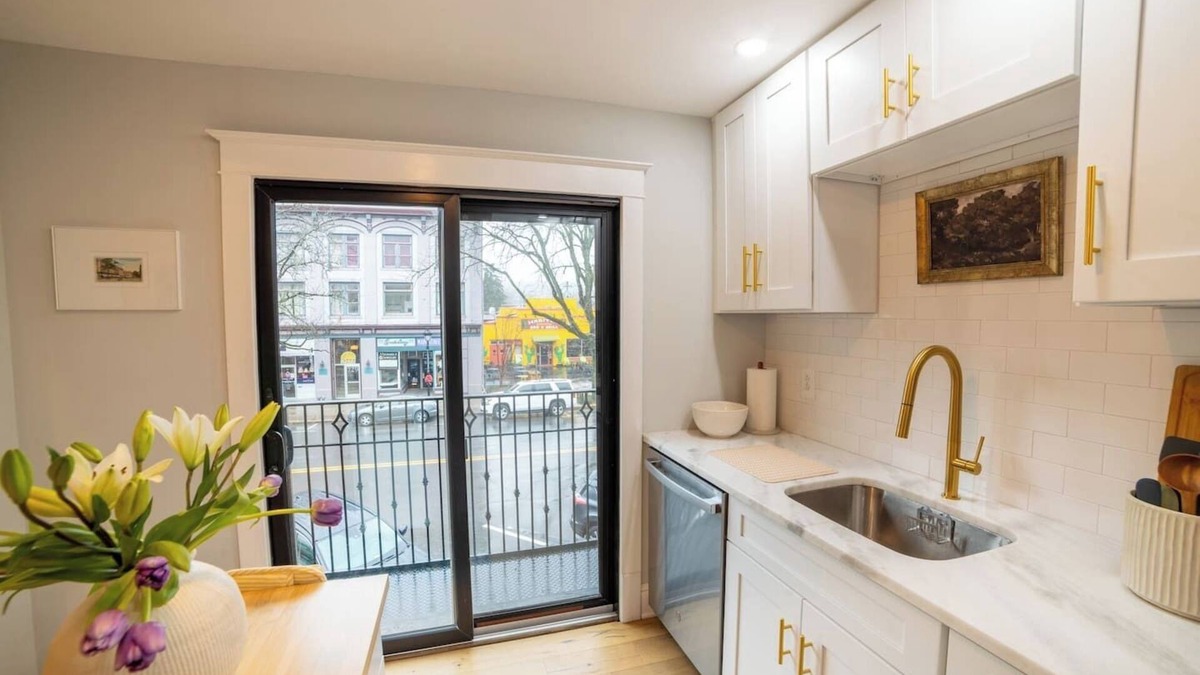 Stroudsburg Apartment | Prime Location on Main Street