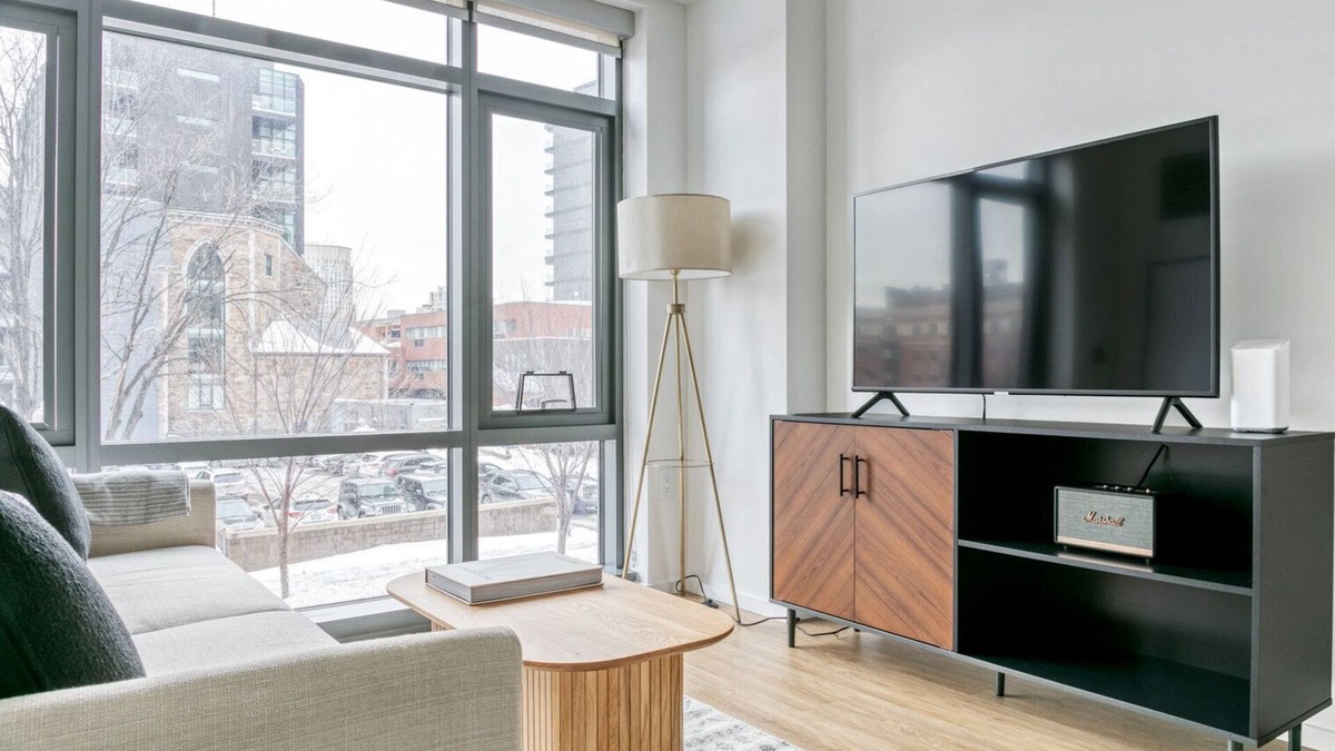 Shawmut Apartment | Prime NewCo South End 1BR near Ink Block w. W/D and Gym by Blueground