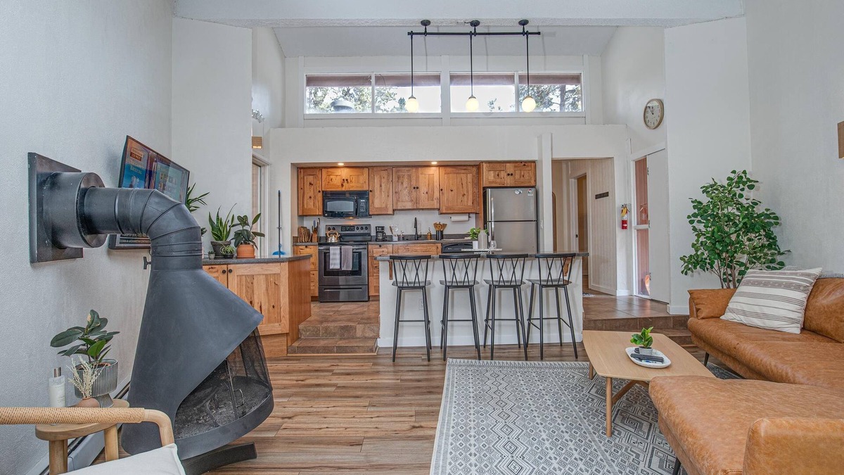 Boulder Ridge Condo | Prime Peak 8 Condo, Minutes to Mountain & Main St.