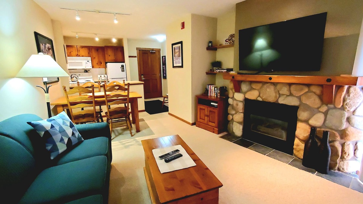 Sun Peaks Condo | Prime Ski In/Ski Out Condo in the Heart of Sun Peaks Village