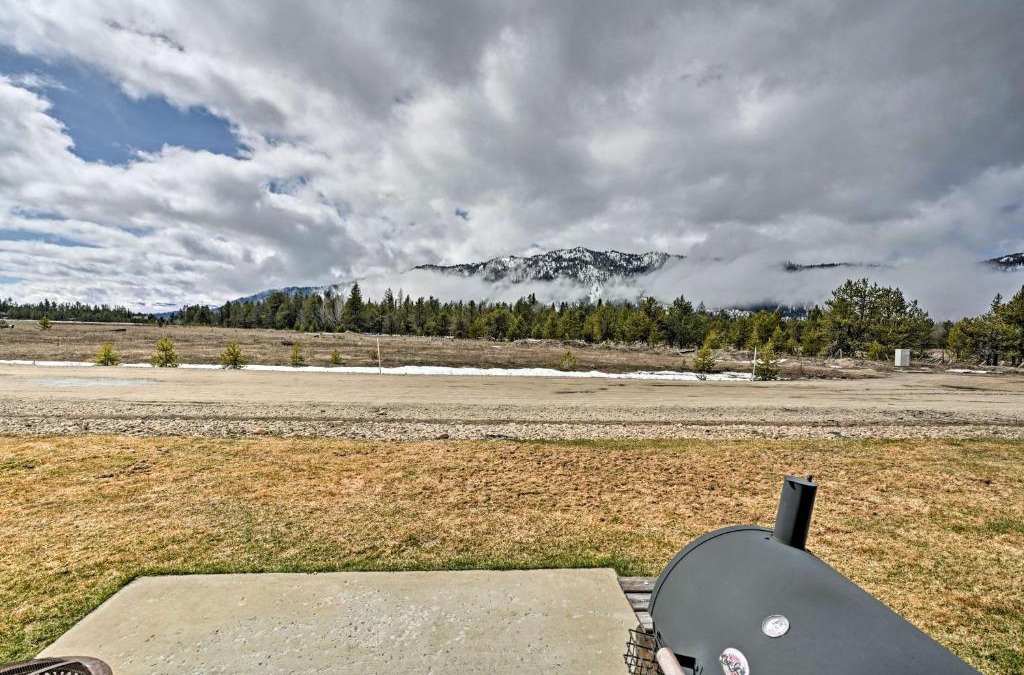 Donnelly House | Prime Snowy Retreat Mins to Tamarack and McCall!