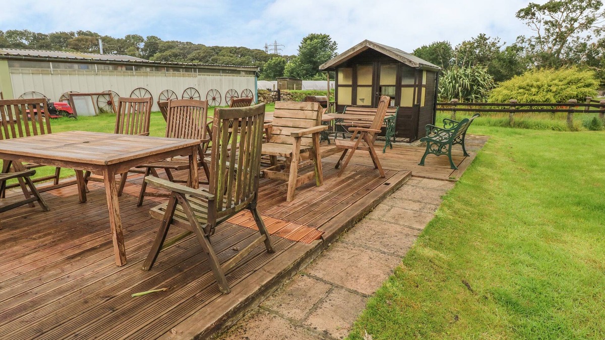 Milford Haven Cottage | Primose Cottage