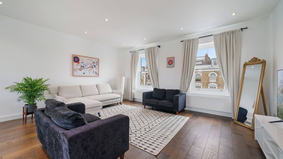 Primrose Hill House | Primrose 3BR/3BA Townhouse in Central London