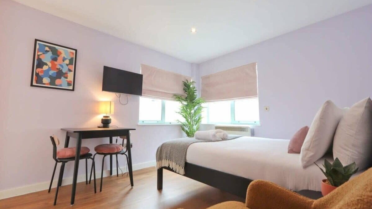 Bristol Floating Harbour Apartment | Prince Street Studio 2 - Hopewell
