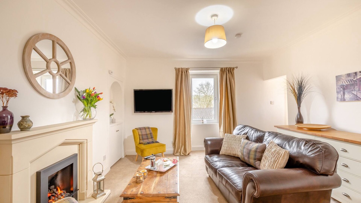 Hawick Apartment | Princes Street Apartment