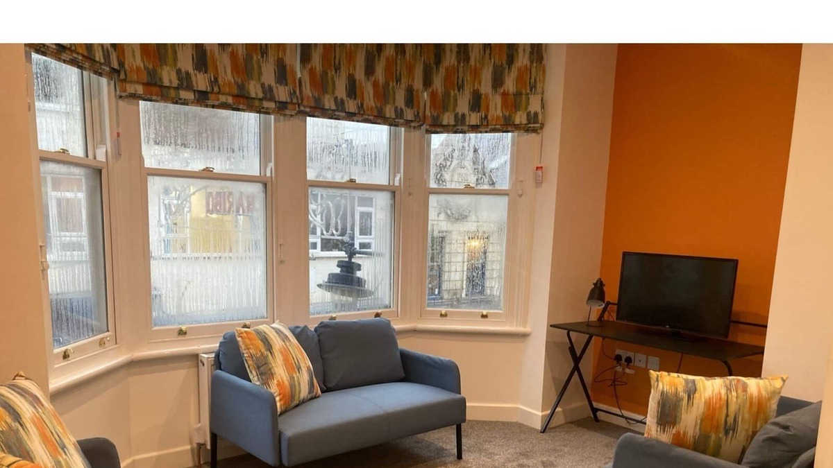 Pontefract Condo | Printer's Apprentice