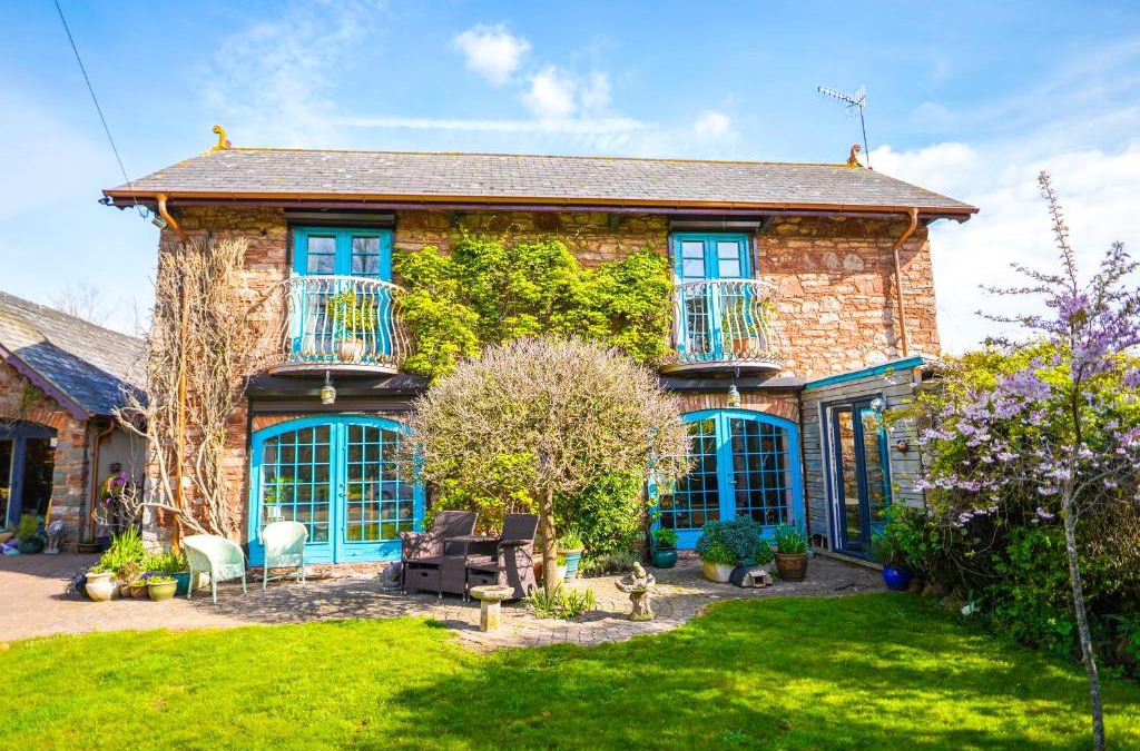 Winscombe House | Priory Barn