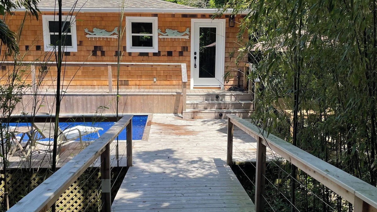 Long Island House | Pristine 7BR 4.5BA house w/heated Pool at Fire Island Pines 500' to ocean