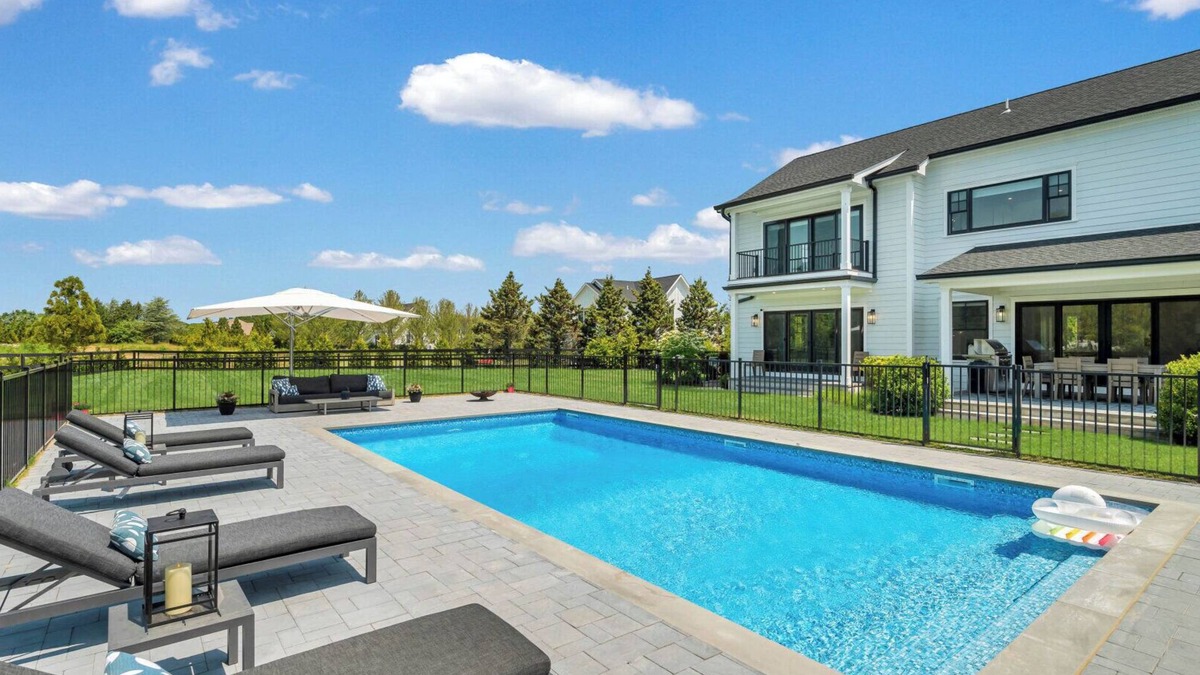 Mattituck House | Pristine new construction in the heart of the North Folk, just under an.