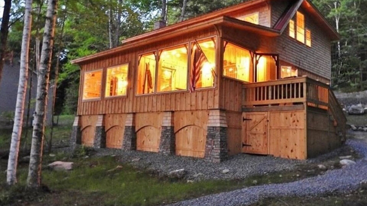 Kents Hill Cottage | Pristine Parker Pond - A Hidden Gem