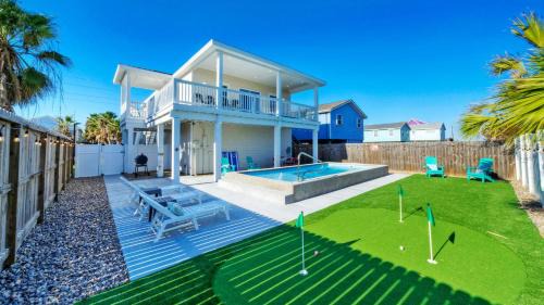 Leeward Sands House | Priv Pool Yard w Putting Green Newly Remodeled Always Sunny by AvantStay