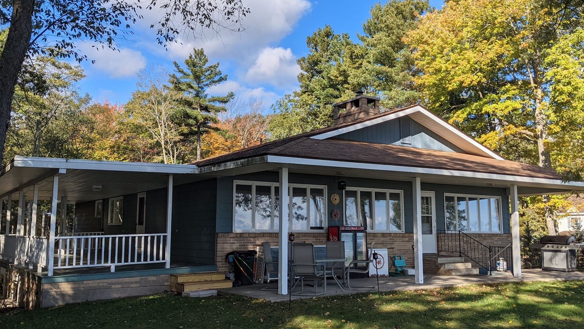 Oscoda House | Private Beach Cottage on Lake Huron