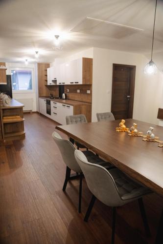 Vrbov House | Privat Agapi