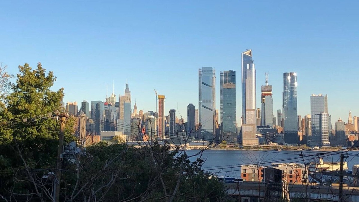 Union City Apartment | Private 1-bedroom apartment only 15 minutes to New York City Manhattan