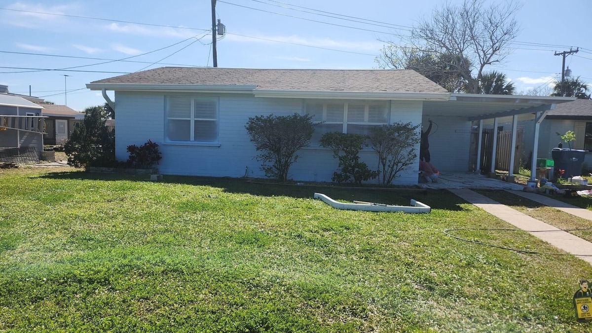 Ocean Shores House | Private 2/1 Beachside Home - Clean - Pet Friendly