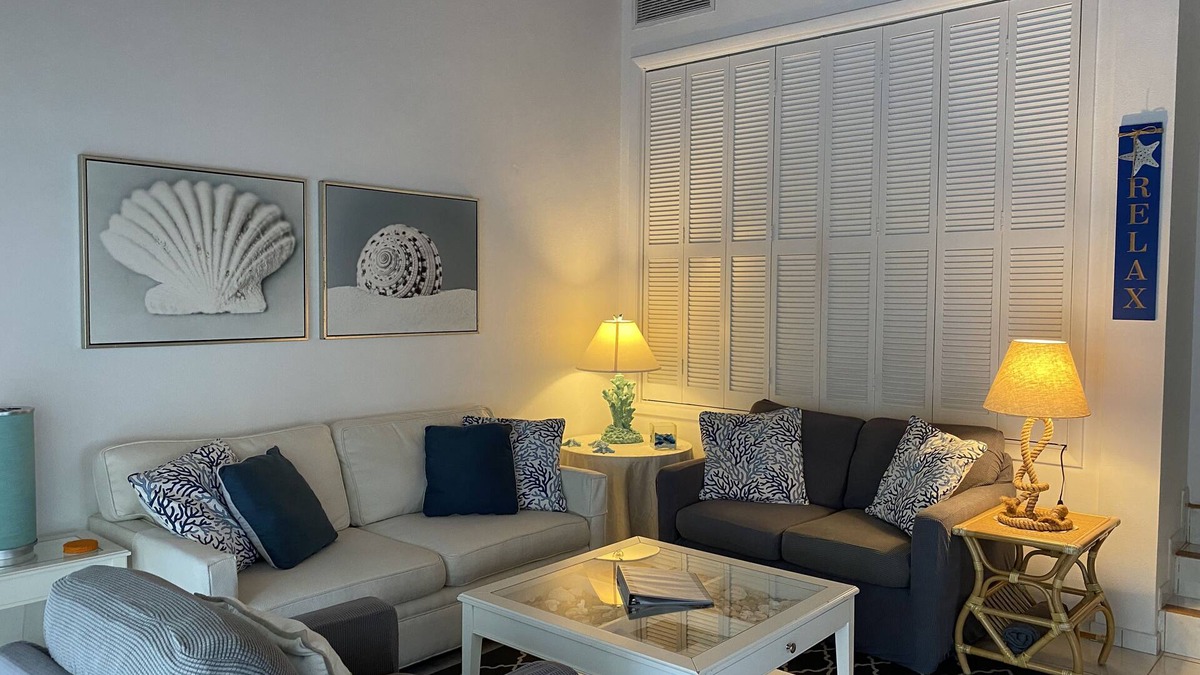 Paradise Island Villa | Private 2 Bed Villa Paradise Island, Near Atlantis!
