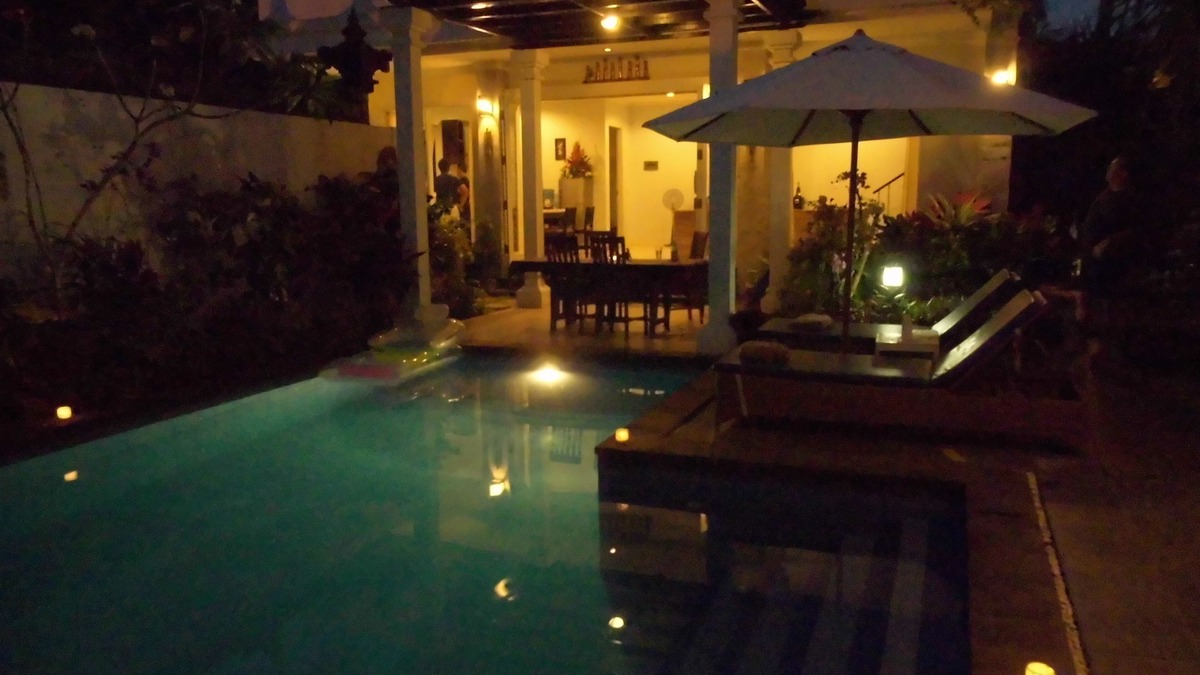 Denpasar Villa | Private 2 bedroom villa Candidasa Bali