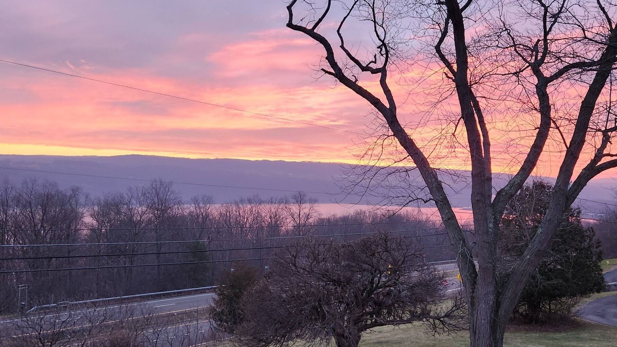 Watkins Glen House | Private 2000 sq ft 2 bedroom suite, sleeps 6 with pool and panoramic lakeview.