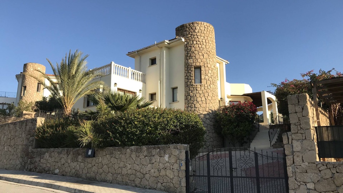 Bahceli Villa | Private 3 bedroom villa in Bahceli with private pool and stunning views