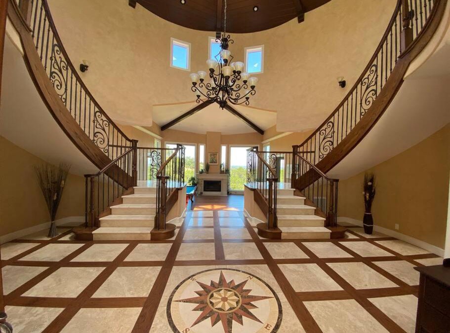 Los Gatos Villa | Private 4 bedroom gated Villa with free parking