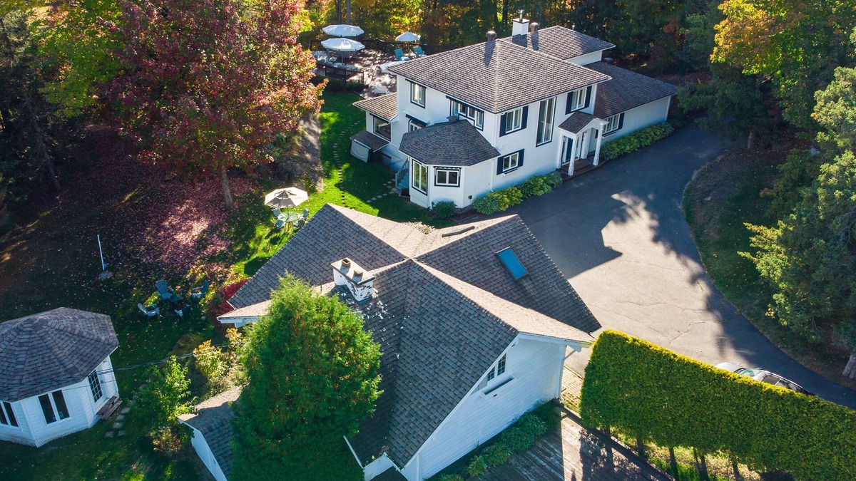 Sainte-Adele House | Private 5-Acre Estate with Pool, Spa, Sauna & Mountain Views