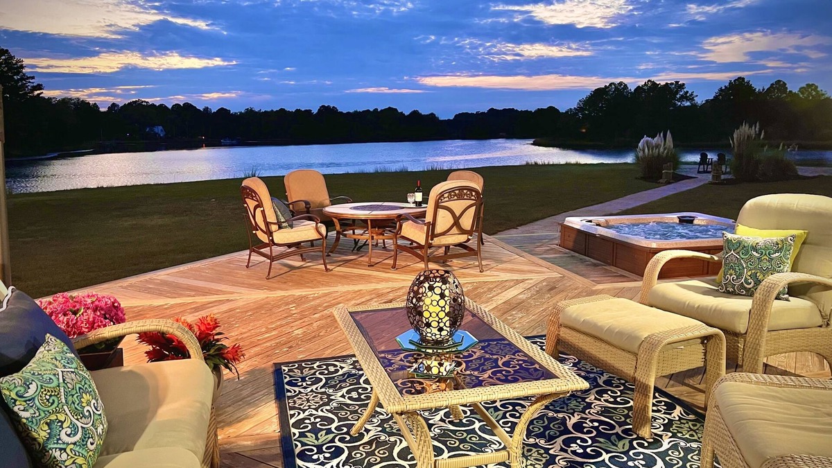 Achilles House | Private 5-acre Waterfront Peninsula with Beach