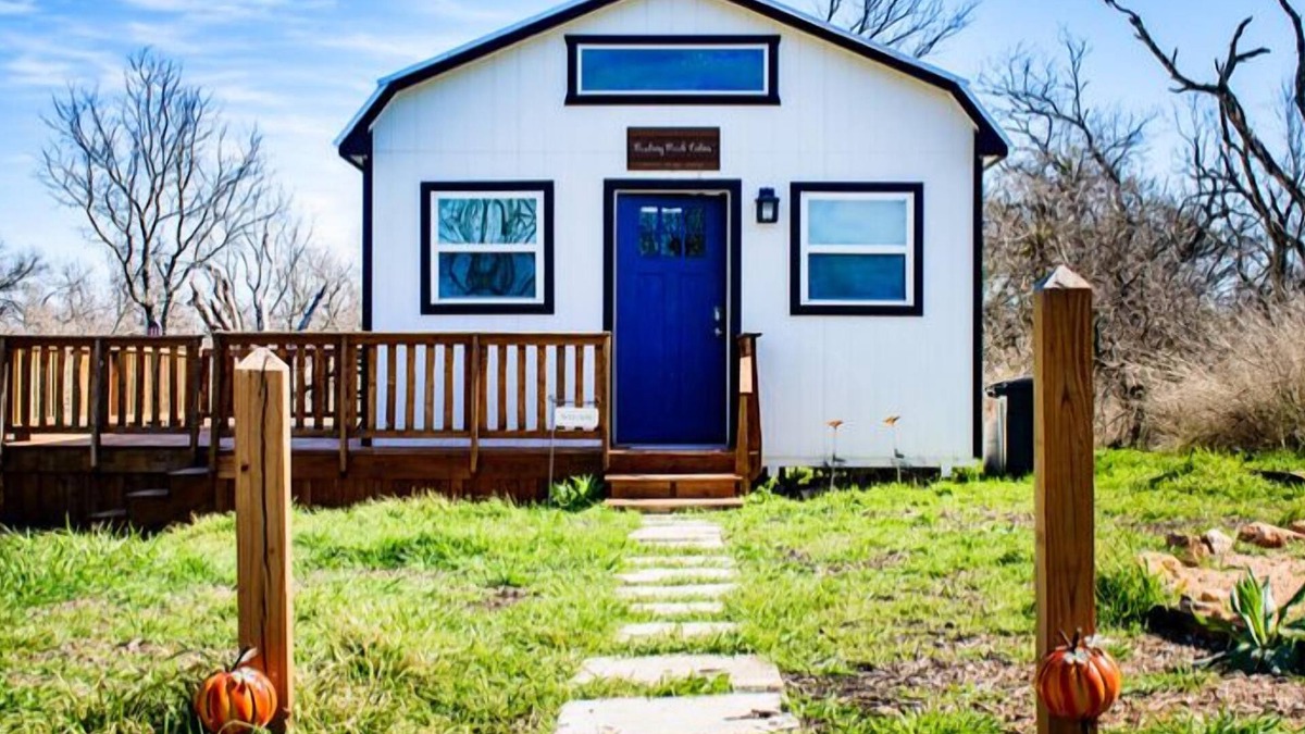 Llano Cabin | Private 5 Acres Near the Llano River