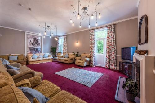 Christchurch House | Private 7 bed wing of former farmhouse, edge of Exmoor, sleeps 16
