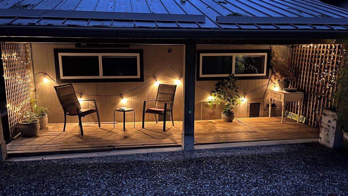 North Oyster Apartment | Private and peaceful studio in Cedar/Yellowpoint area.