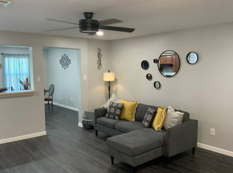 Briarcreek House | Private and relaxing home 15 minutes from Austin.