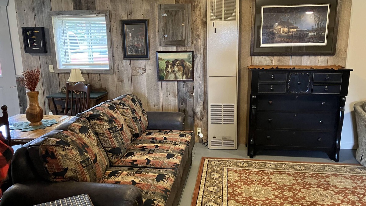 Harrison House | Private and secluded. Harrison is the "Gateway to the North"
