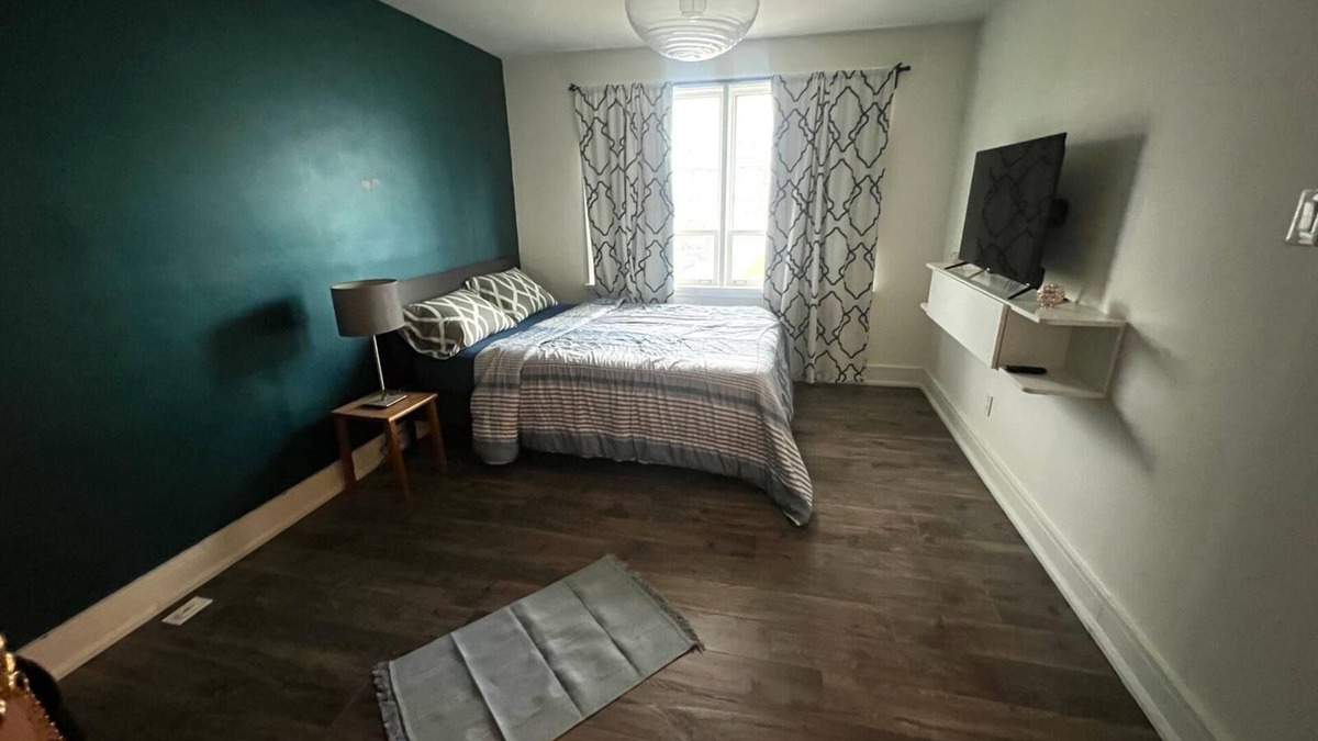 Newtonbrook House | Private and Spacious Room in Toronto