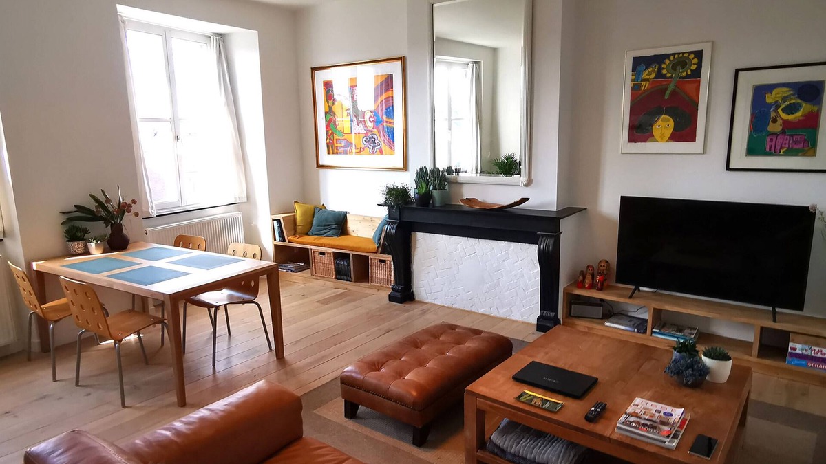 Tournai Apartment | Private apartment along the Scheldt + Private parking