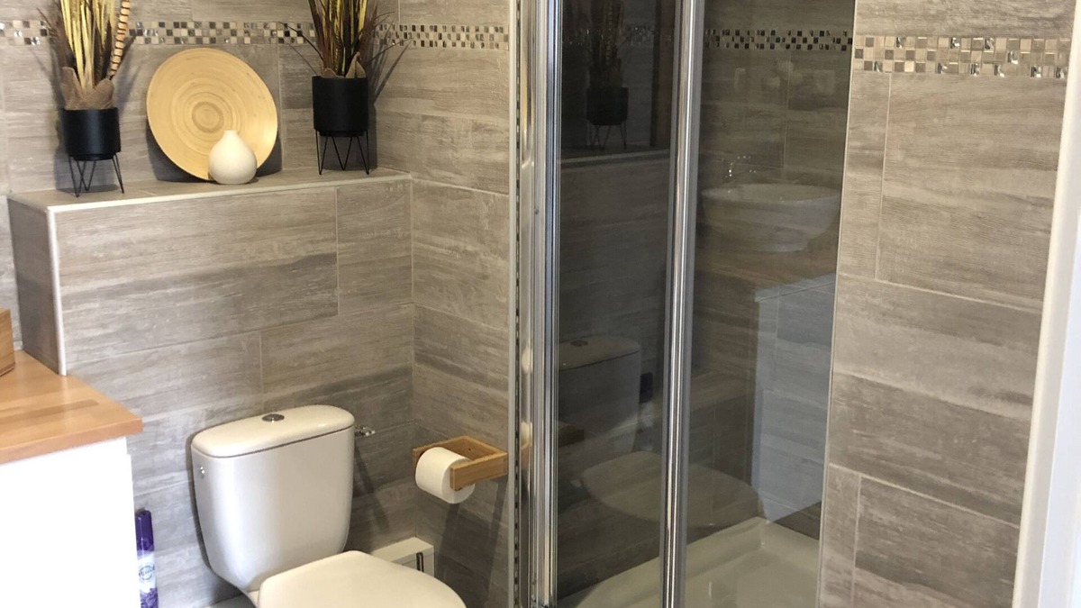 Mennecy House | Private apartment in hyper center