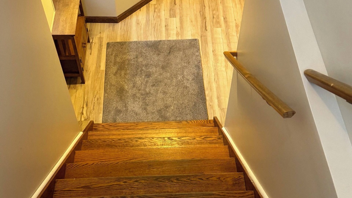 Albany Apartment | Private Apartment Sleeps 6+, Capital Region near everything!