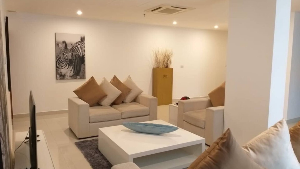 Bambalapitiya Apartment | Private apartment with 3 bedrooms