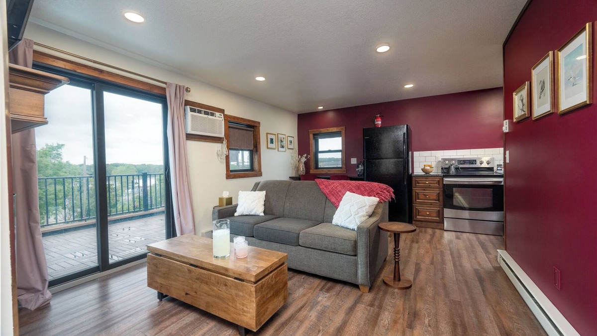 Prescott Condo | Private Balcony & Fire Table Overlooking Downtown