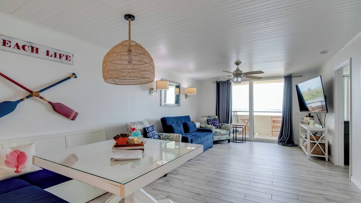 Hudson Condo | Private Beach Access & Gulf Views: Hudson Condo!