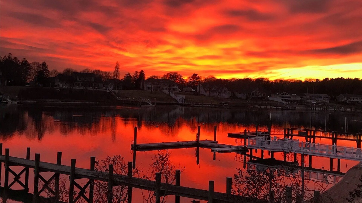 Buzzards Bay House | Private beach and dock, 4 Bedroom, 1.5 bath, open water access