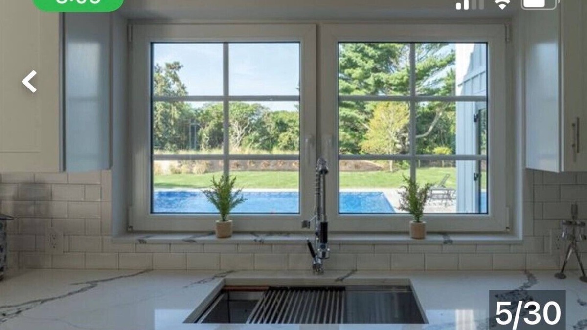 Orient Point Other | Private Beach and Ing Pool! New build 4 bed 4.5 bth Farmhouse! Chefs kitchen