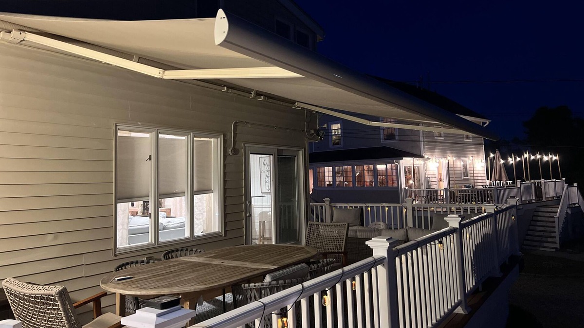 Green Harbor-Cedar Crest House | Private Beach + Enjoy New England Charm at Lucky Dux!