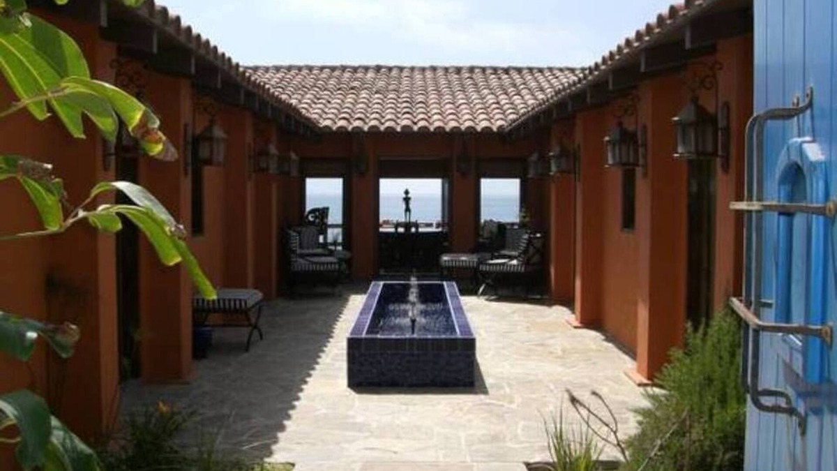 La Joya House | PRIVATE BEACH HACIENDA