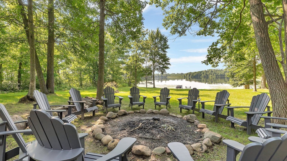 Deerwood House | Private Beach Oasis on quiet lake-Sauna! Make family memories here!