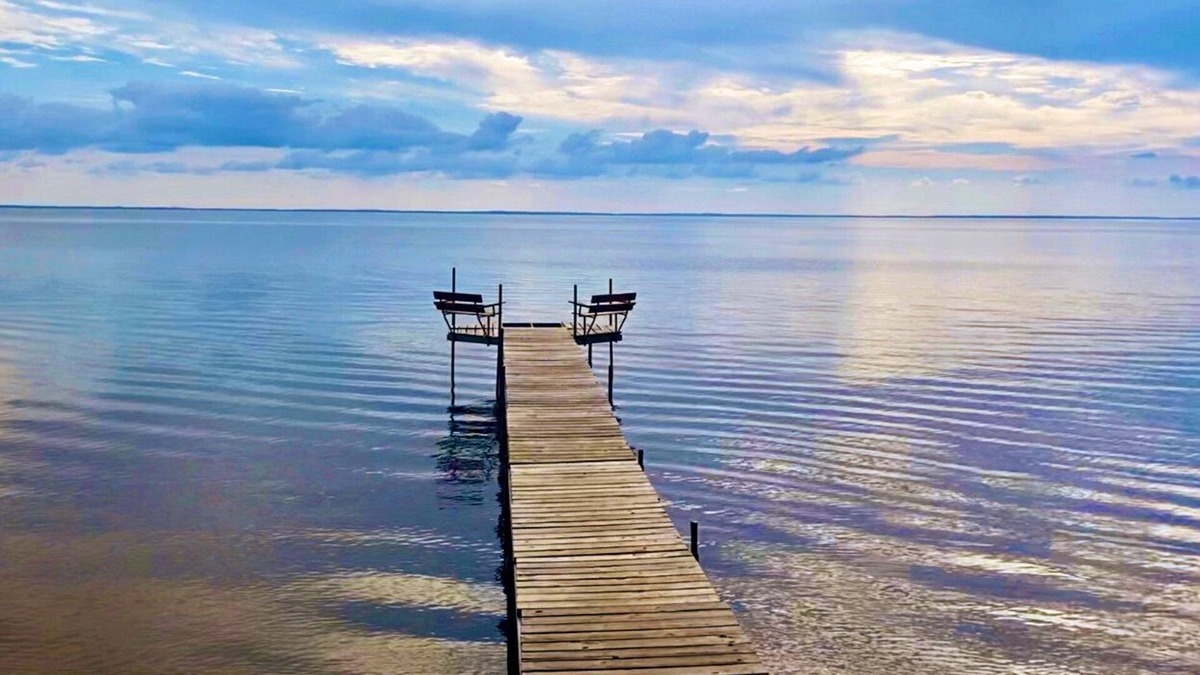 Isle Cabin | Private Beach on Lake Sleeps 17: Two Cabins, Kayaks, Docks, & Firepits