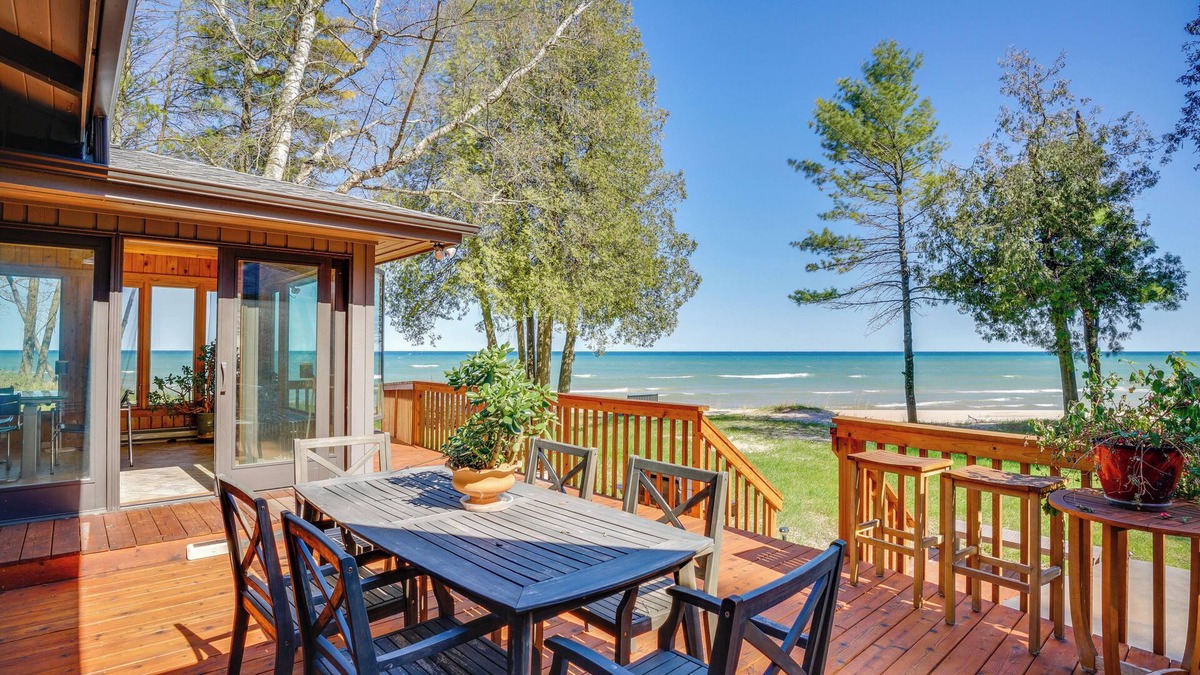Oostburg House | Private Beach on Lake Michigan: Oostburg Home
