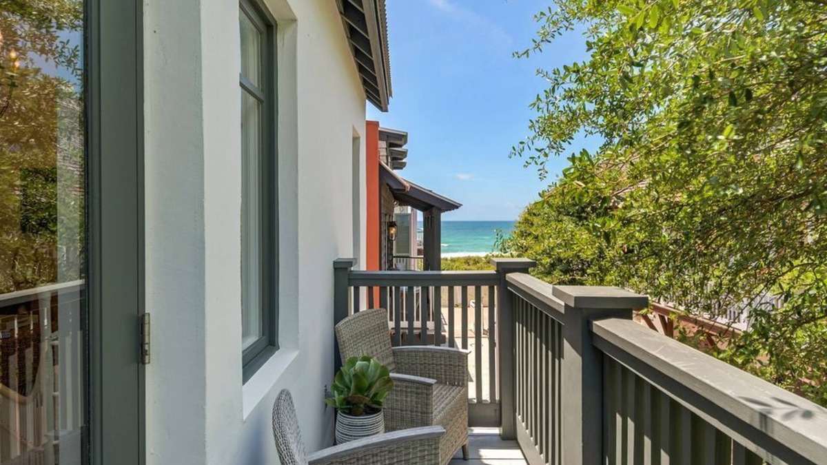 Rosemary Beach Cottage | PRIVATE BEACH/POOL ACCESS-Ultimate Getaway-Gulf Views-Steps to Beach-2 Bikes