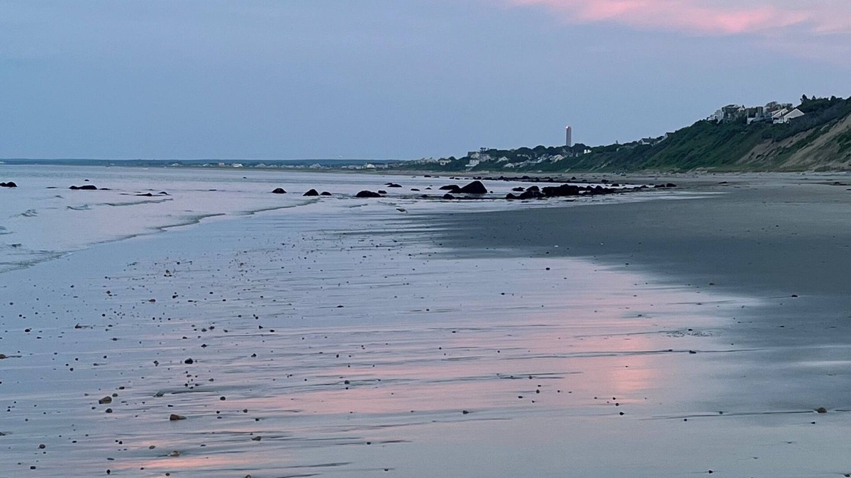 Cedarville House | Private Beach Retreat