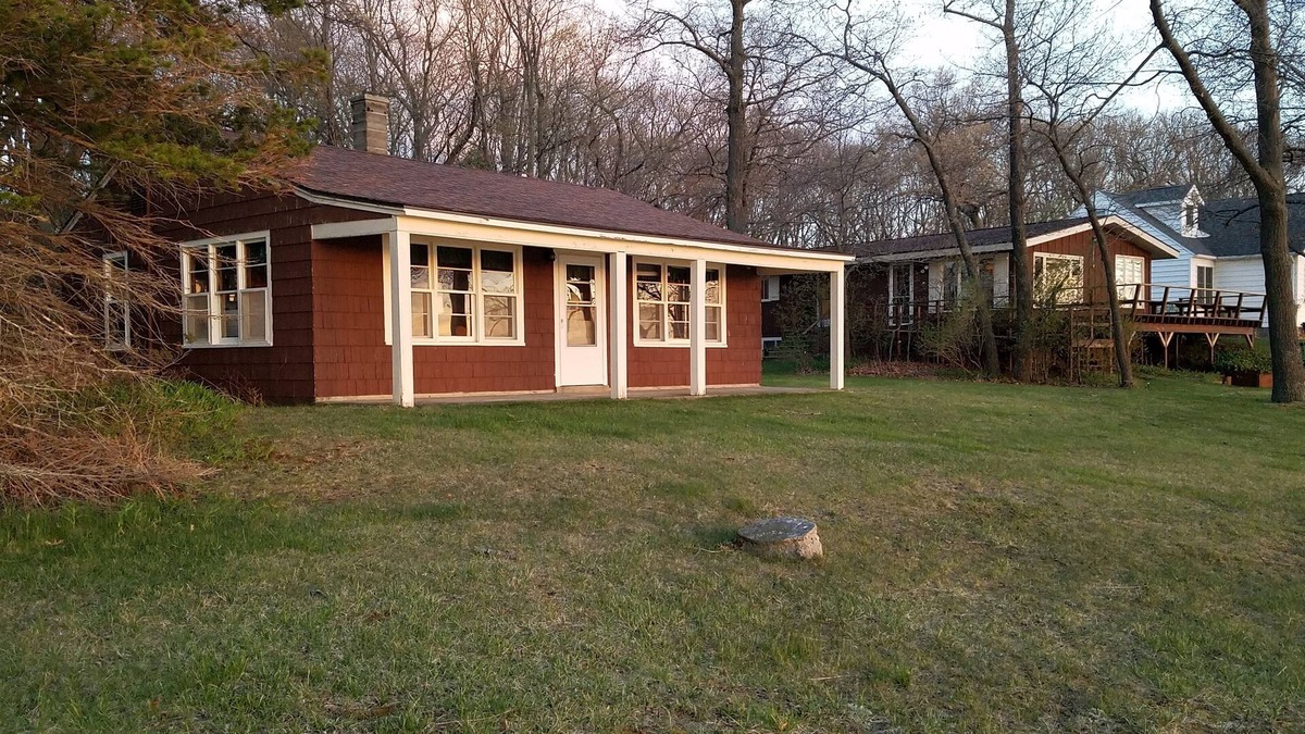 Port Austin Cottage | Private Beach - Seclusion w/waterfront cottage & spacious outdoor space