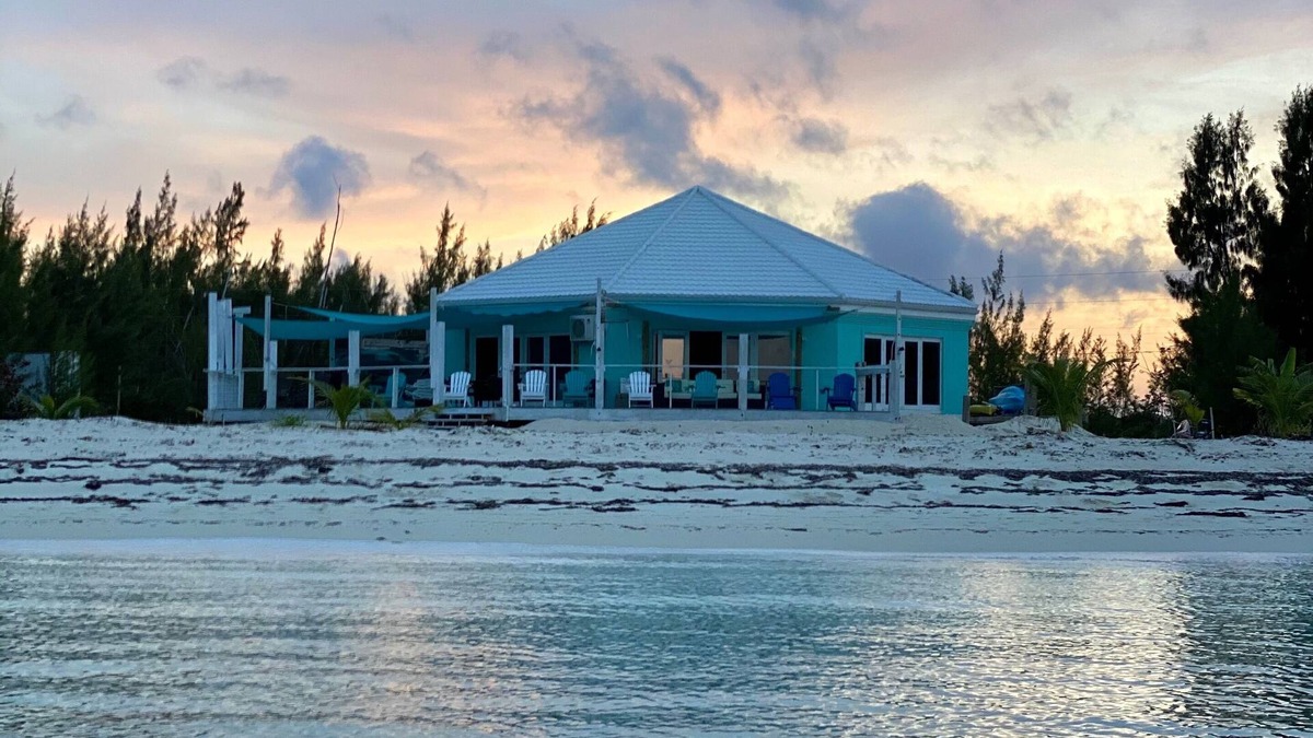 Morgan's Bluff House | Private Beachfront Home & Dock with endless ocean views