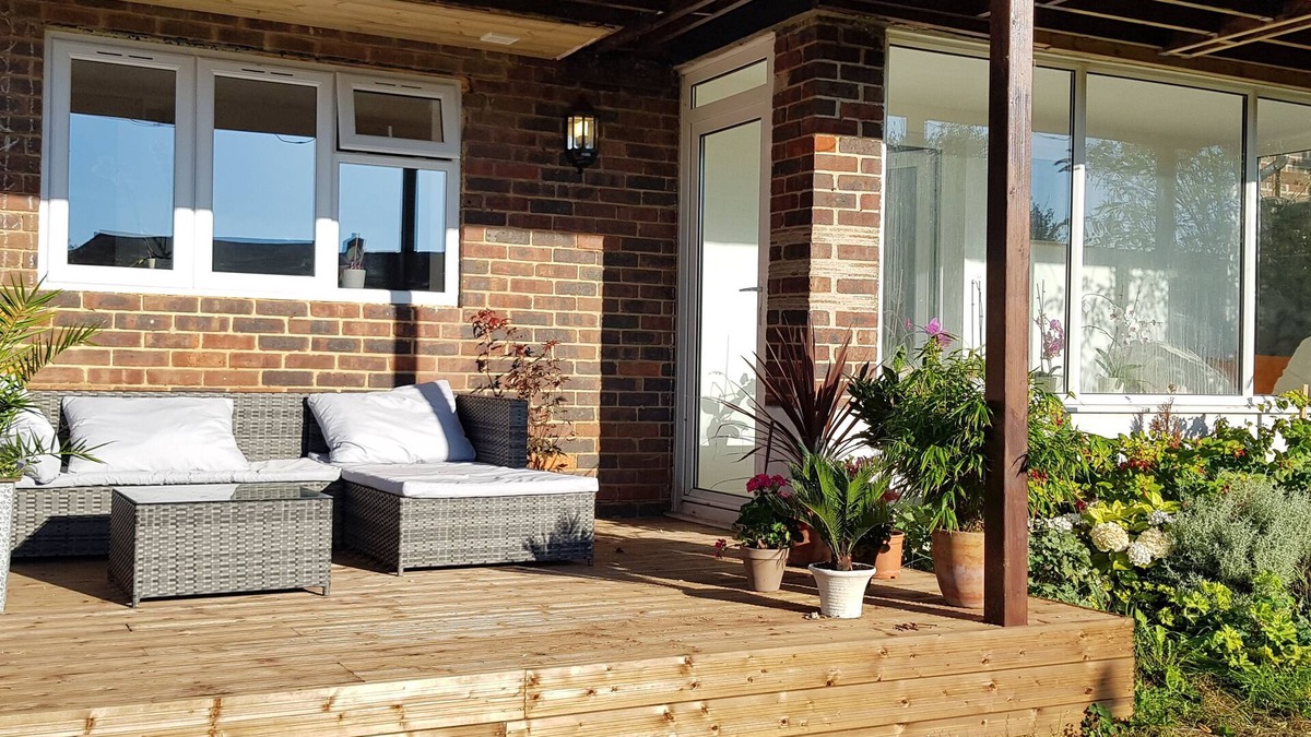 Saltdean Apartment | Private Brand New Coastal Garden Flat